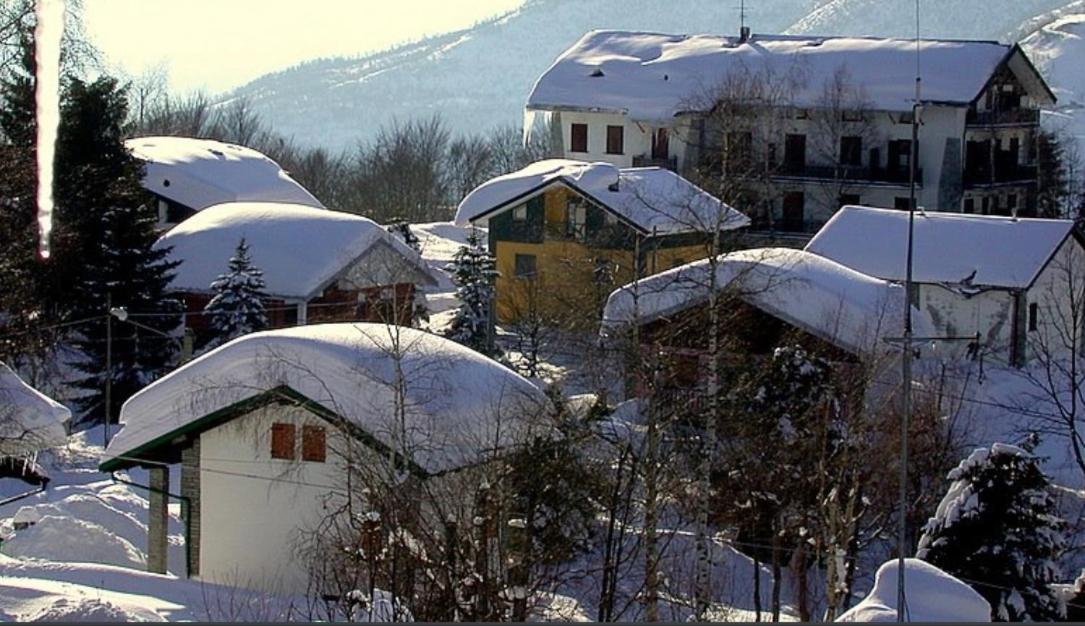 White Appartament Bagnolo Piemonte Екстериор снимка