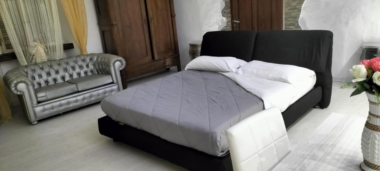 White Appartament Bagnolo Piemonte Екстериор снимка